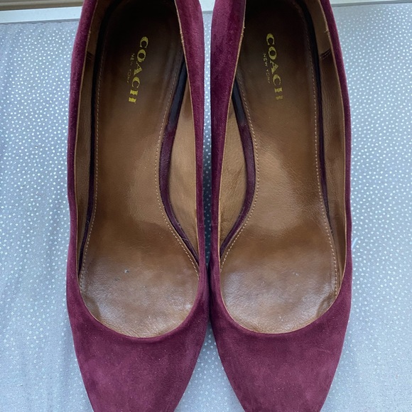 Coach Wedges - Picture 2 of 3